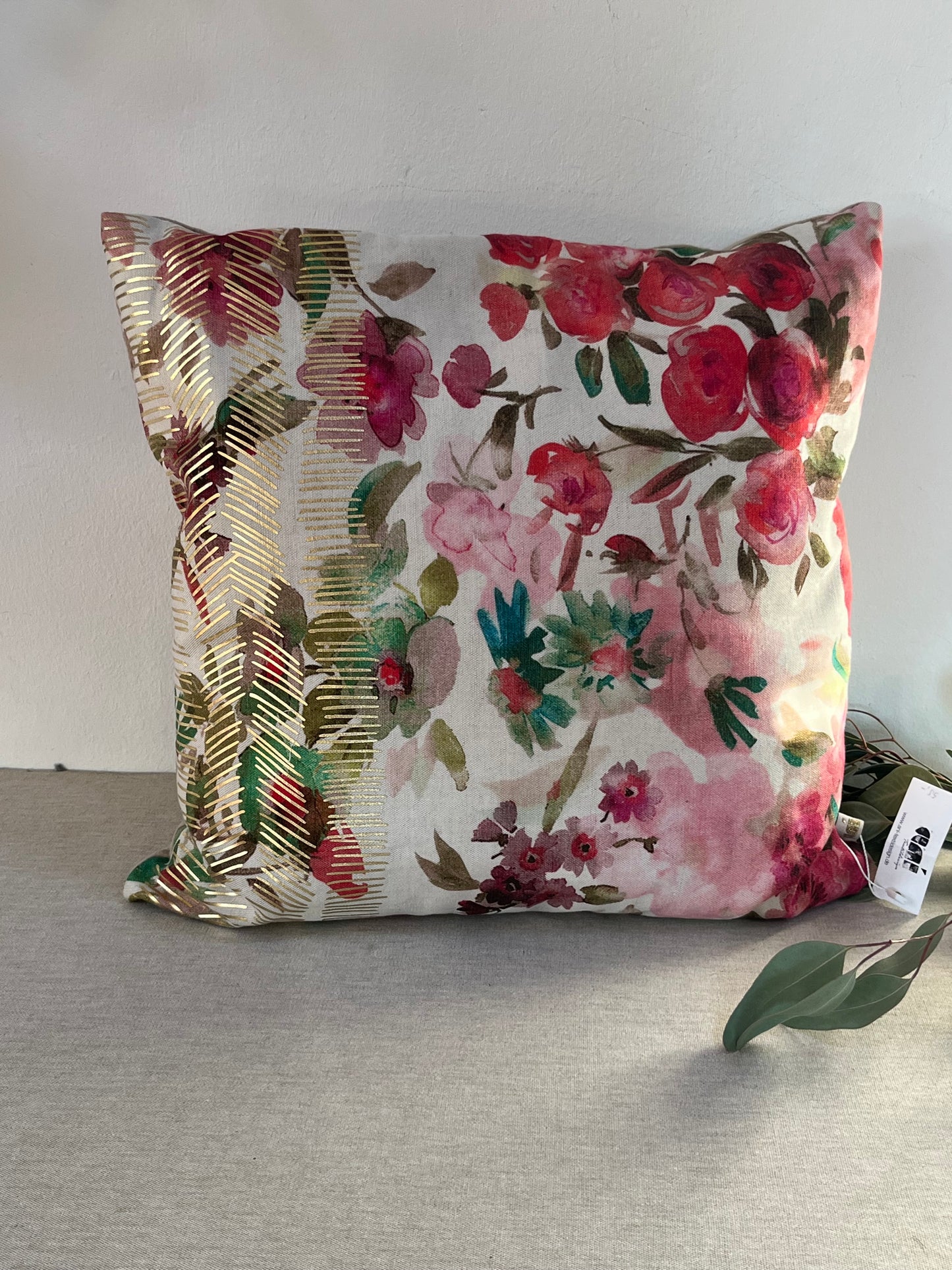 Leinenkissen Blumenmotiv Gold